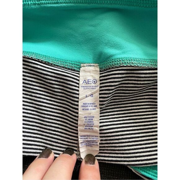 American Eagle stripped spandex shorts - Picture 3 of 3